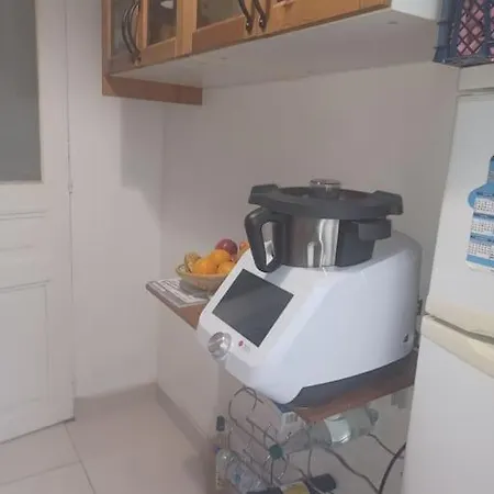 Apartment 12e